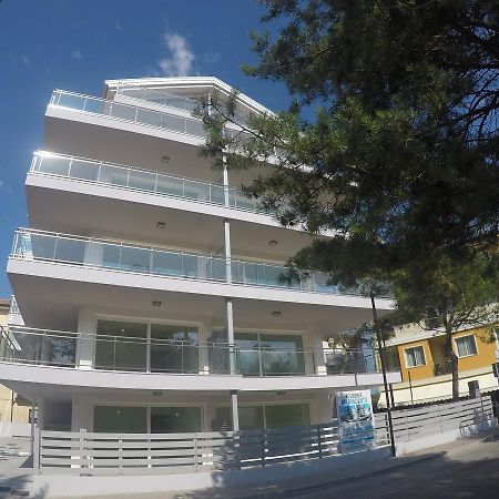 Mare Incanto - Agenzia Cocal Каорле Экстерьер фото